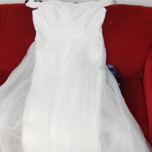 SHEIN White Spaghetti Strap Sleeveless Bridal Gown